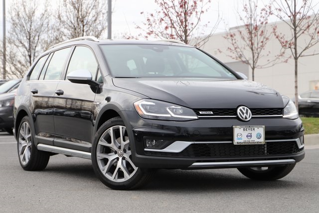 New 2019 Volkswagen Golf Alltrack Tsi Sel 4motion Awd 4d Wagon